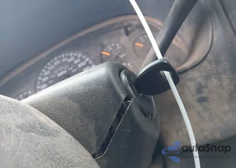 2004 Chevrolet Silverado 1500 Work Truck из США, поврежденный, VIN 1GCEC14V34Z241397